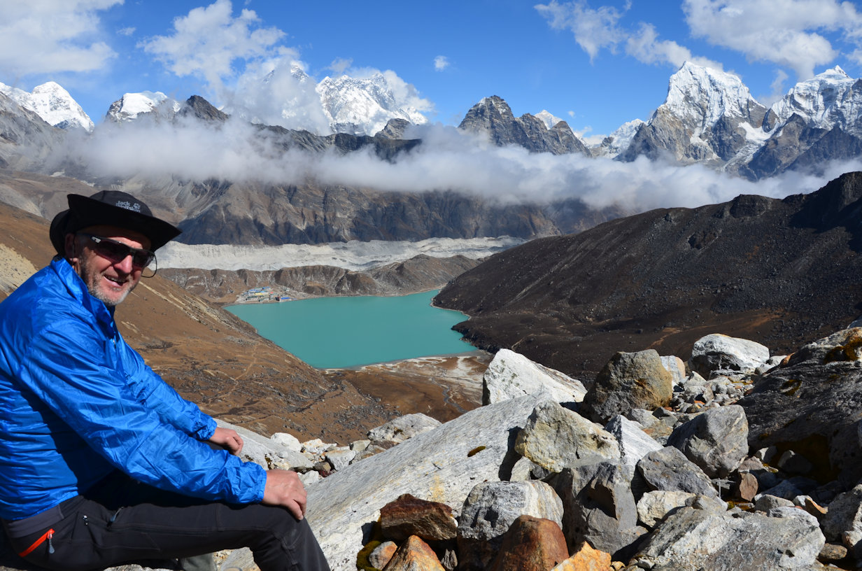 Gokyo Lakes and Everest from the Renjo La