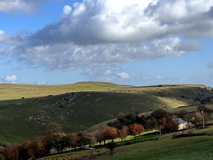 High Edge from Axe Moor High Edge from Axe Moor