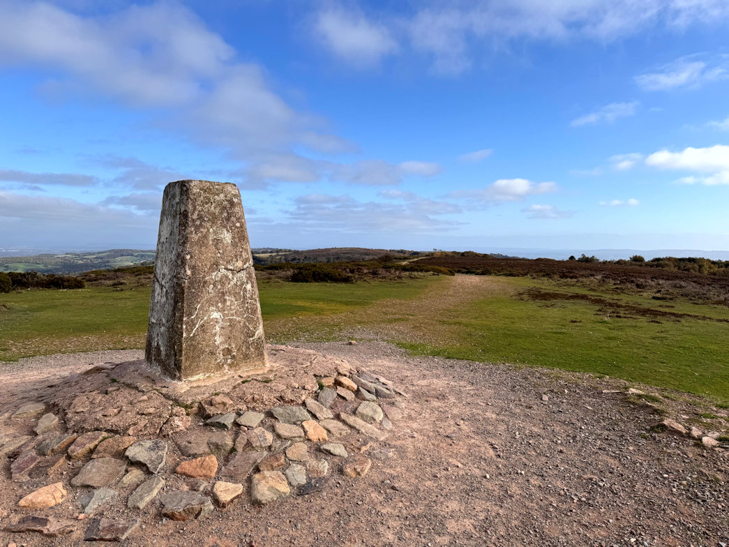 Wills Neck (386m) Wills Neck (386m)